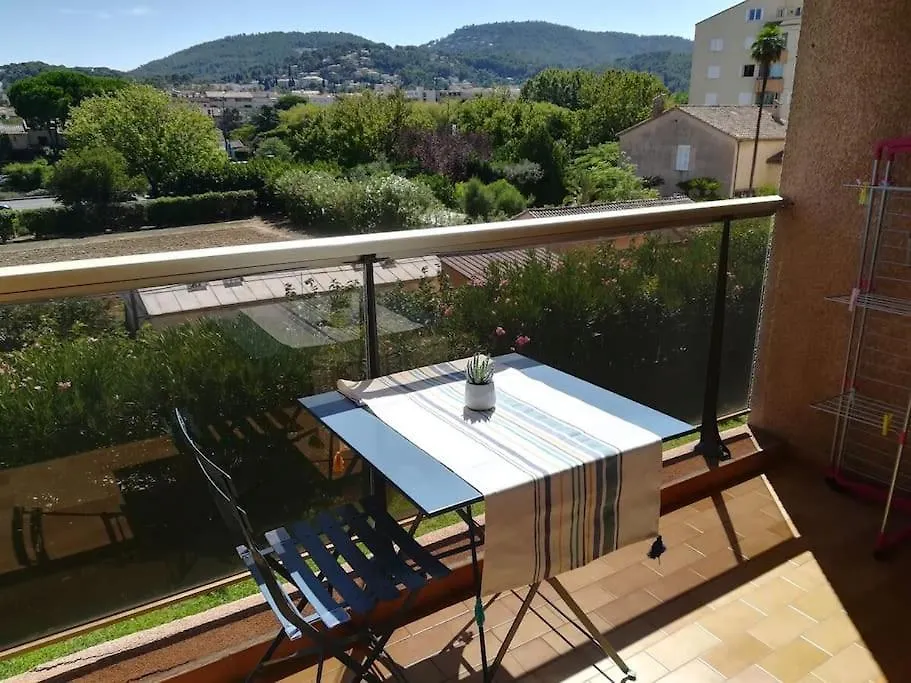 Appartement Les jardins du Luxembourg à Hyères 0*,